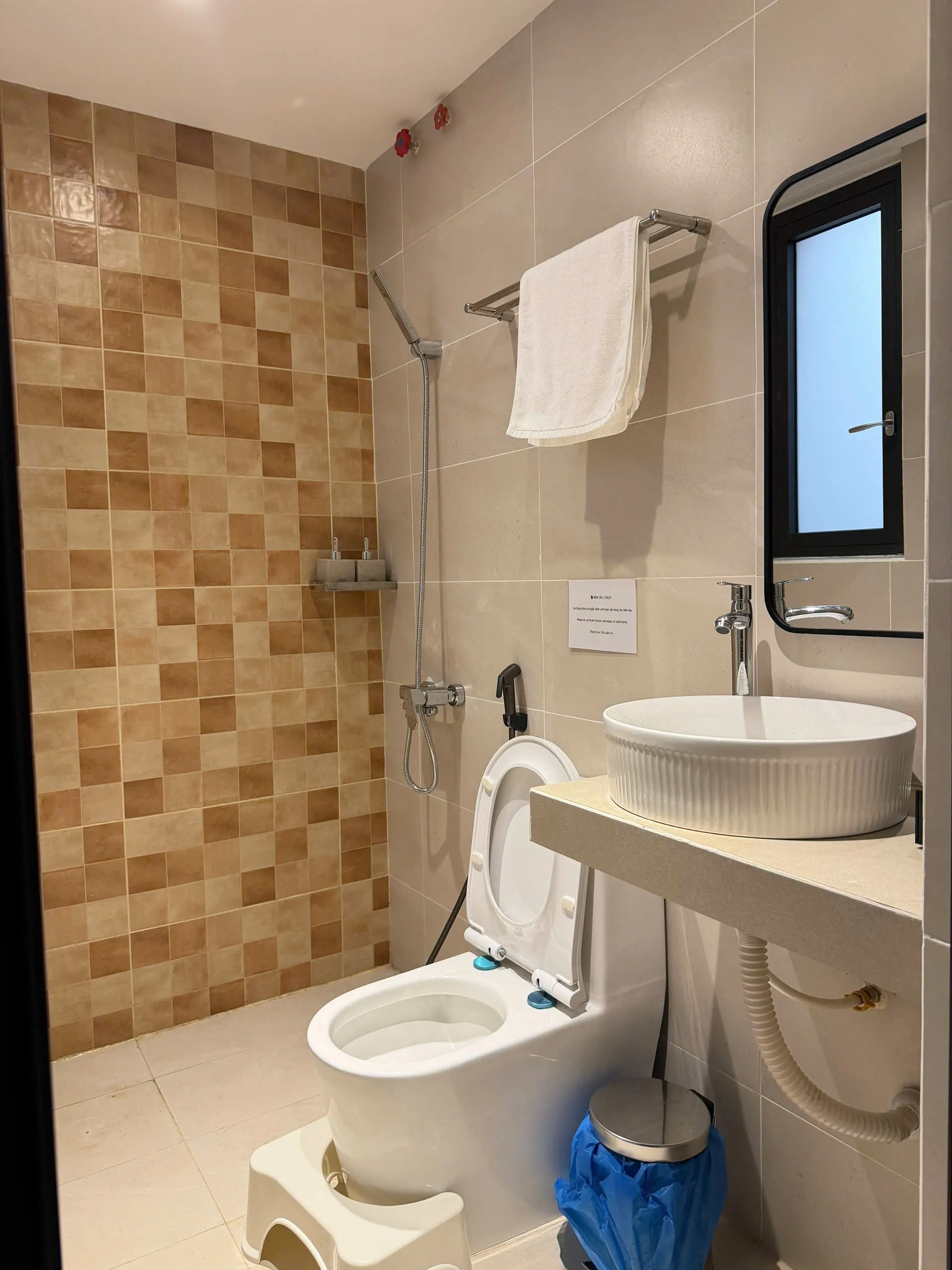 Private bathroom of Moon room at De Seconde Home